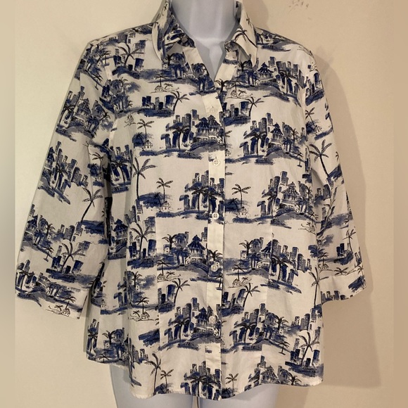 Chicos 3/4 Sleeve Blouse Size 1 - Picture 2 of 5